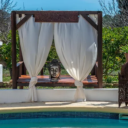 Truyet Villa Santa Eularia des Riu