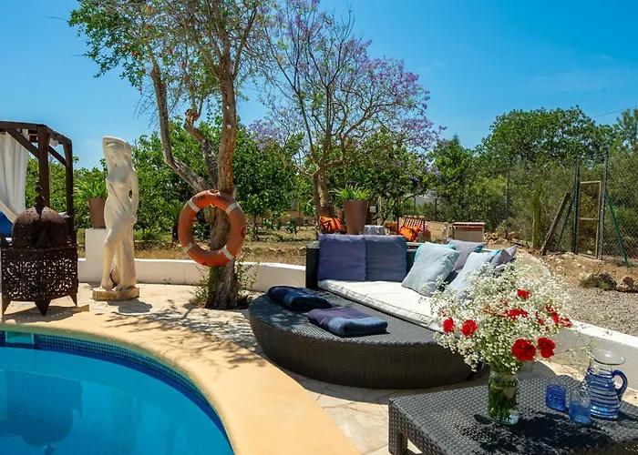 Truyet * Santa Eularia des Riu